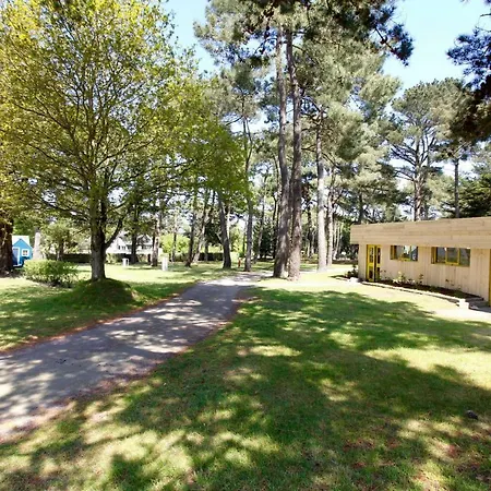 Tiny House Et Tentes En Coton Dans La Pinede 2*